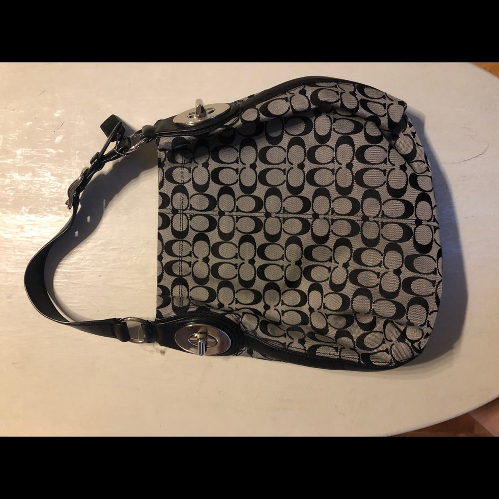 Coach , shoulder bag